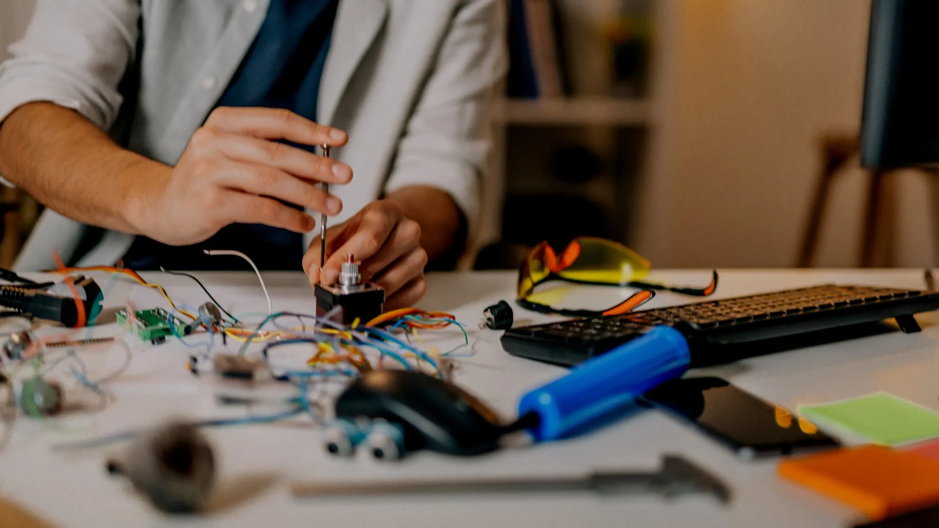 Embedded hardware in development